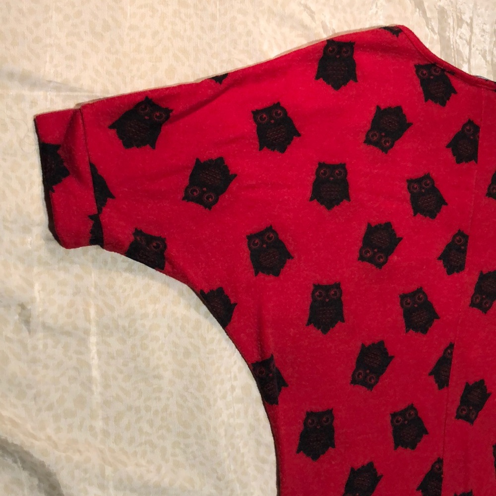Red sweater with black owls 🦉 - Picture 6 of 9